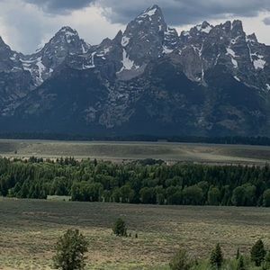 Meet your Posher, Amit